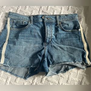 Women's Banana Republic Mid-Rise Regular Size 28 Jean Shorts